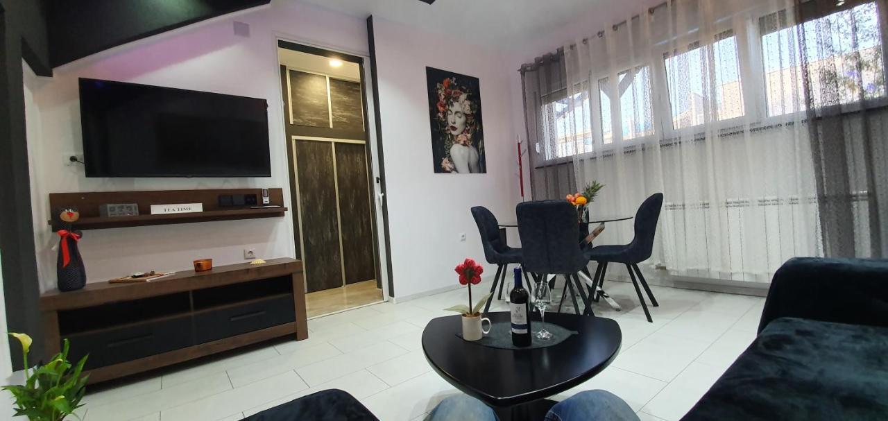 Appartamento Yela Zara Esterno foto